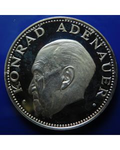 Paraguay 	 150 Guaranies	1974	 Konrad Adenauer 