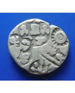 Ancient India	 Karshapanas		 Series: V a – Mint mark 374 –  3,31gr,